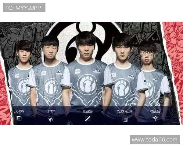 聚焦英雄联盟战术解析：V5战队的战略布局与团队协作探讨